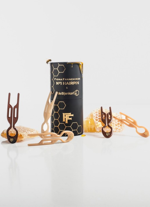 Fiona Franchimon Nº1 HAIRPIN | Fiona franchimon X de Bijenkorf Collection - Limited Edition  - detail undefined