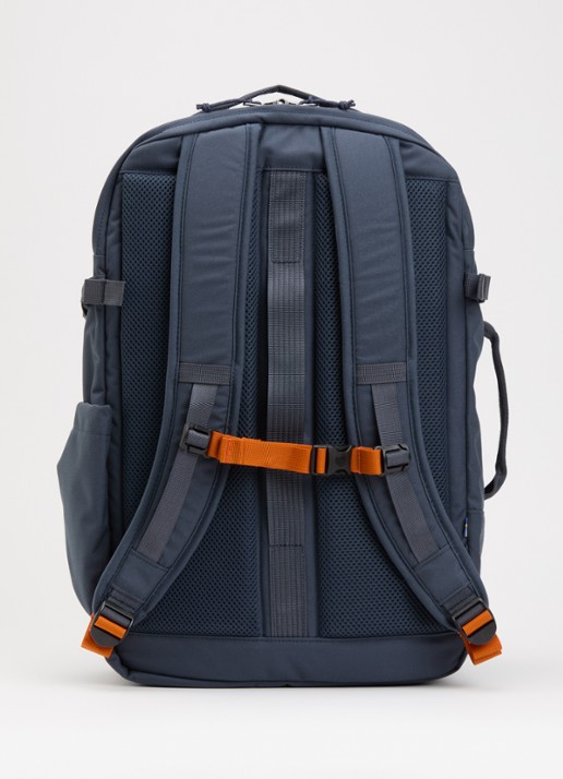 Fjällräven Färden Carry-On rugzak met 16 inch laptopvak - achterkant 2 indigo