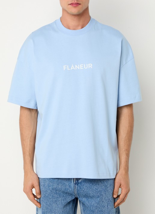 FLÂNEUR Box T-shirt met logoprint - detail 3 lichtblauw