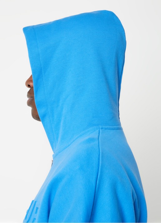 FLÂNEUR Embossed sweatvest met flock logoprint - detail 4 blauw