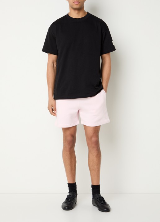 FLÂNEUR Signature straight fit korte joggingbroek met logo - voorkant 2 roze
