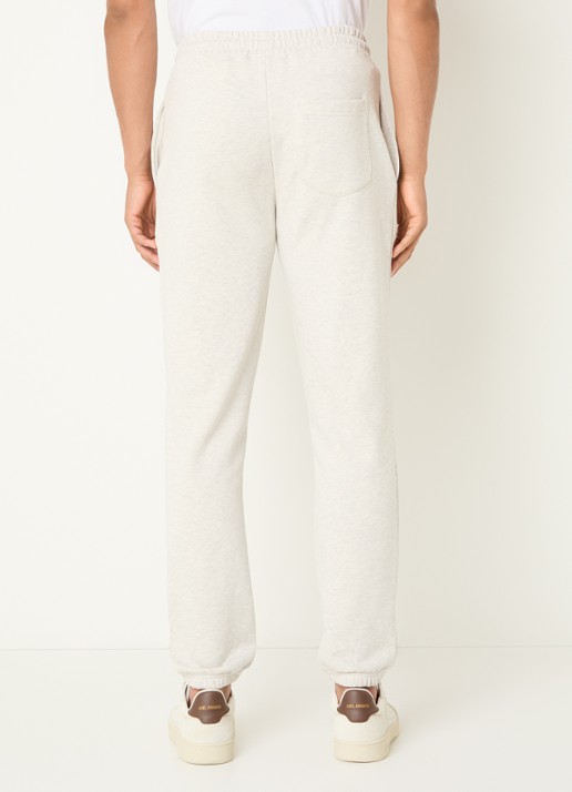 FLÂNEUR Signature tapered fit joggingbroek met logo  - achterkant grijsmele