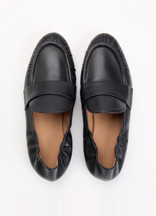 Flattered Samoa slip-on van leer  - detail 4 zwart