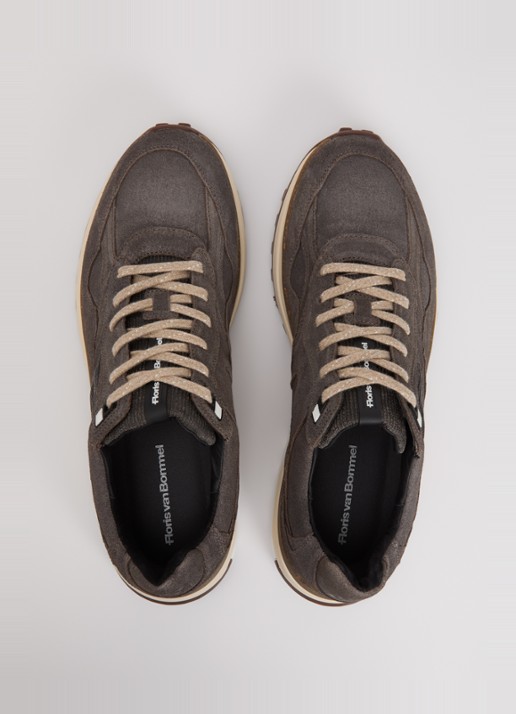 Floris van Bommel De Gripper 01.42 sneaker van nubuck - detail 2 taupe