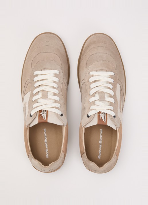 Floris van Bommel De Zaler 04.02 sneaker van suède - detail 2 lichtbruin