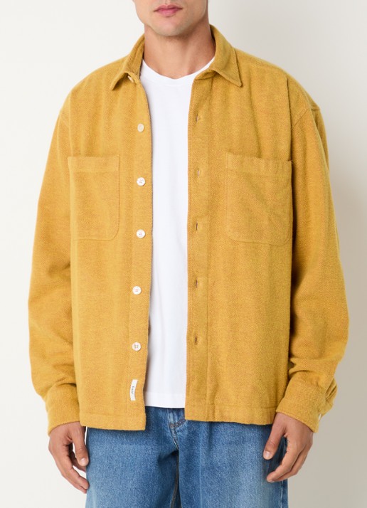 forét Moon overshirt met borstzak - detail geel