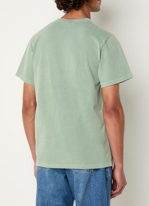 forét Oak T-shirt met logoborduring - achterkant lichtgroen
