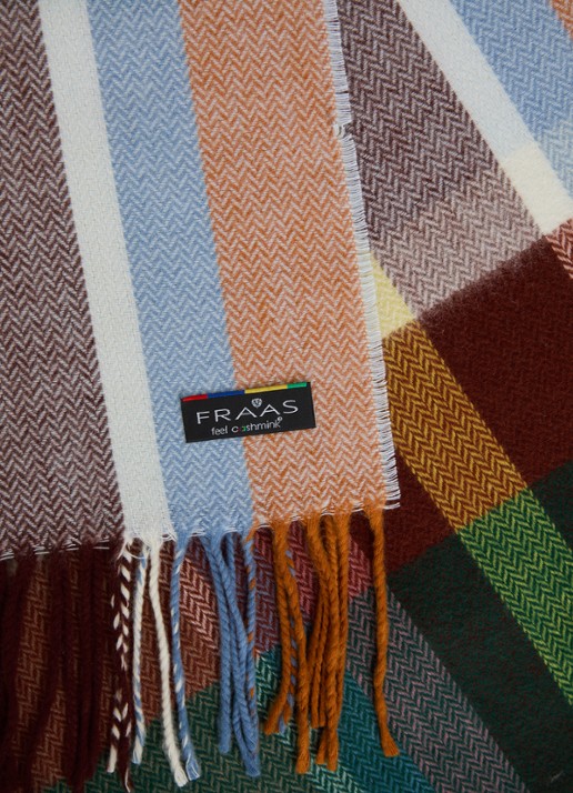 Fraas Sjaal met franjes 35 x 190 cm  - detail 2 groen