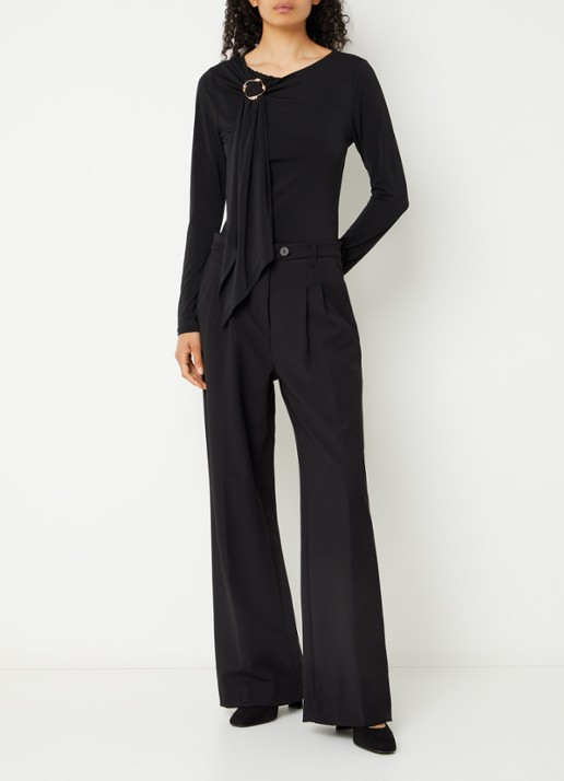French Connection Maxine longsleeve met gedrapeerd detail - voorkant 3 zwart