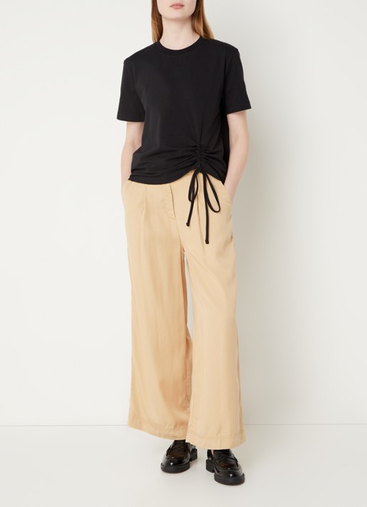French Connection Rallie t-shirt met rijgdetail - voorkant 4 zwart