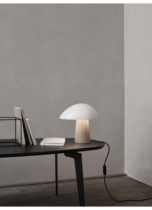 Fritz Hansen Night Owl tafellamp 29,3 cm - detail 3 wit