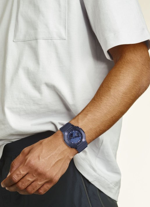 G-Shock Metal horloge GM-2100 - detail 3 donkerblauw