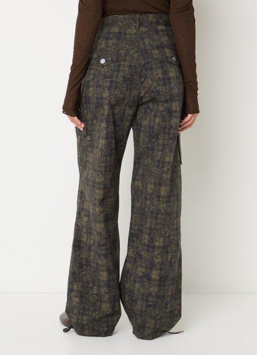 Ganni High waist straight fit cargobroek met ruitdessin en bloemenprint - achterkant 2 olijfgroen