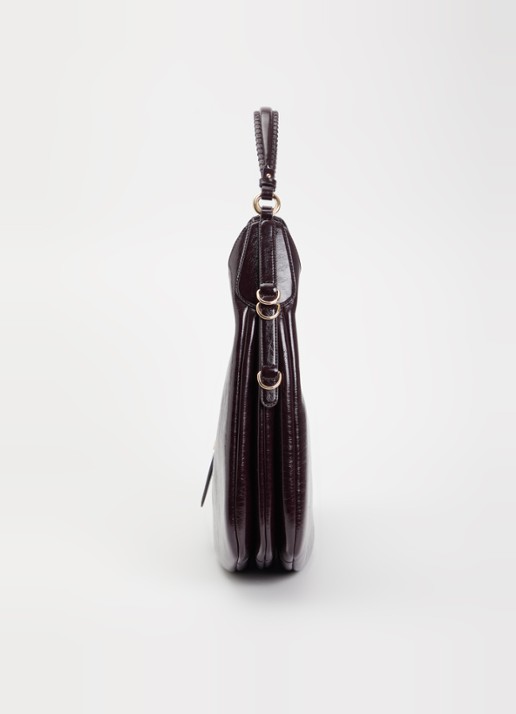 Ganni Kat Large schoudertas van lakleer met uitneembaar etui - detail 2 aubergine