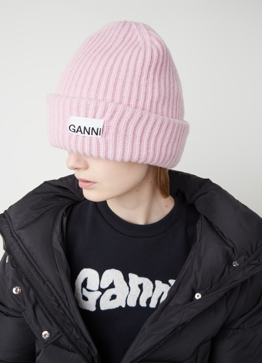 Ganni Muts in wolblend met logo - voorkant 2 roze