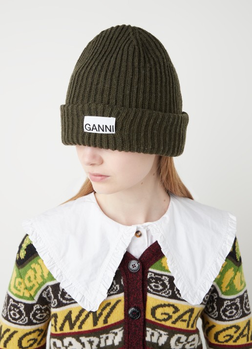 Ganni Muts in wolblend met logo - voorkant 2 donkergroen