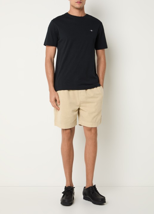 Gant Straight fit korte broek met steekzakken - voorkant 2 beige