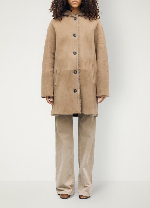 Gerard Darel Flora reversible lammy coat van leer met capuchon - voorkant 5 lichtbruin