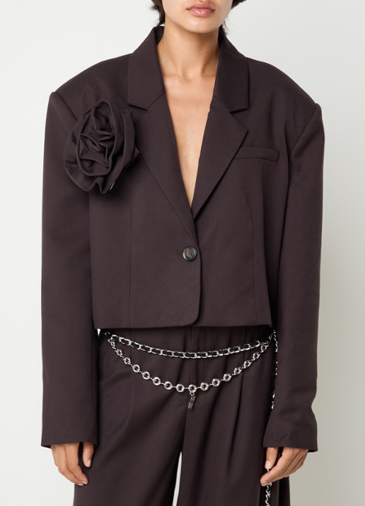 Gestuz Paula cropped blazer met bloemdecoratie