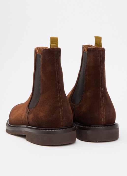 Giorgio Chelsea boot van suède - achterkant 4 cognac