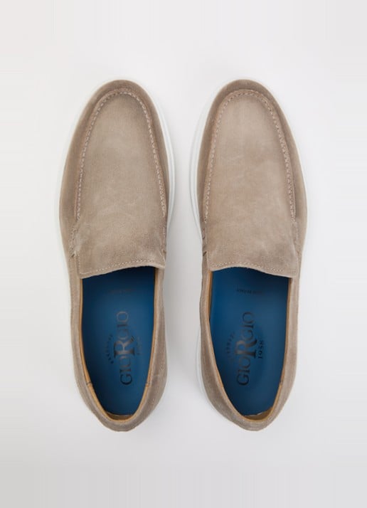 Giorgio Clean Cup slip-on van suède - detail 3 zand