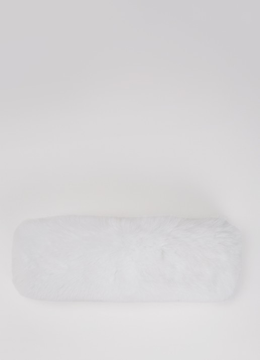 Goldbergh Froid Fluffy hoofdband van imitatiebont  - voorkant wit