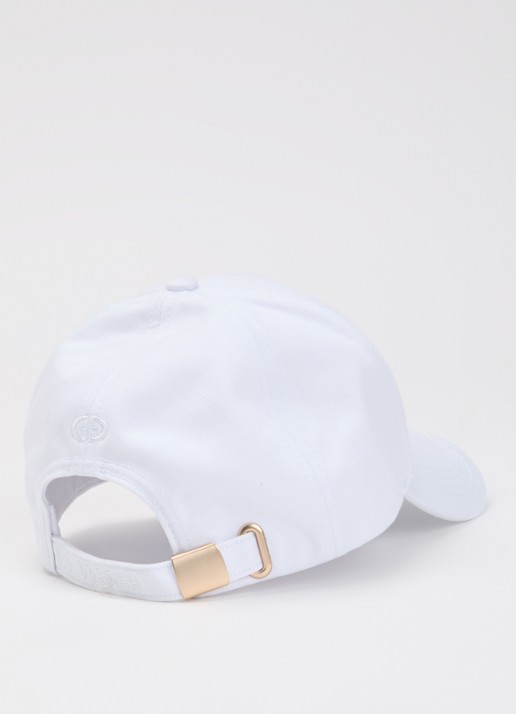 Goldbergh Valencia pet met logoborduring - detail wit