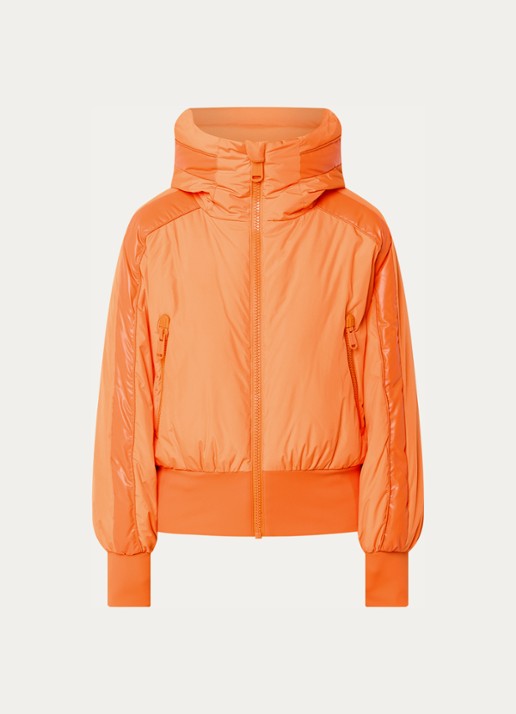 Goldbergh Volare ski-jas met capuchon en ritszakken - voorkant 2 oranje