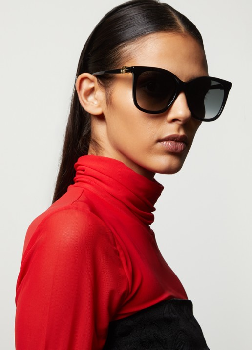 Gucci Butterfly zonnebril GG1071S  - voorkant 5 zwart