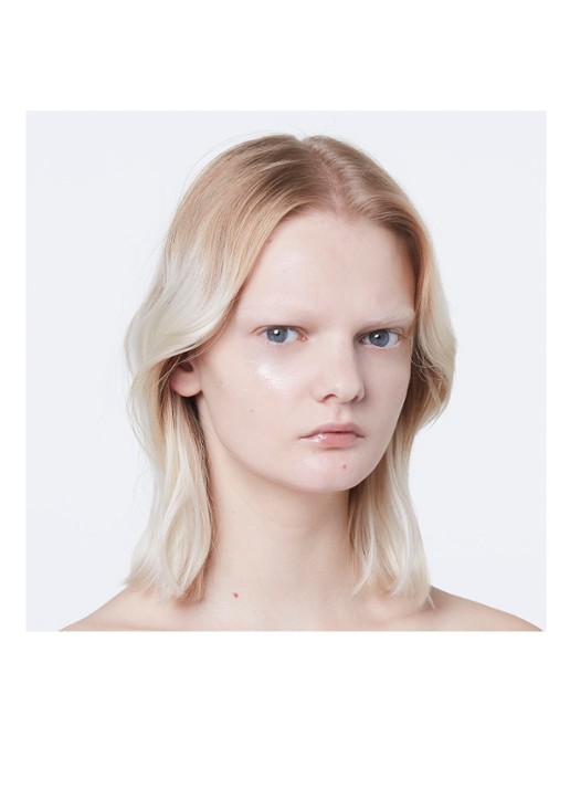 Gucci Eclat de Beauté Effet Lumiere - glanzende make-up finish - detail 7 transparant