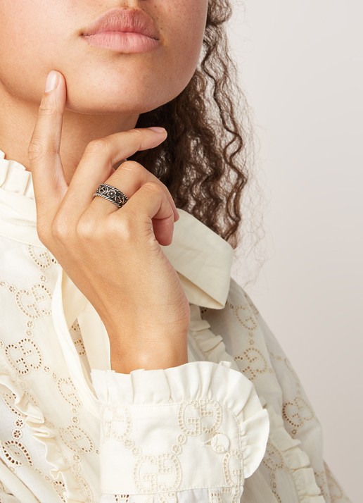 Gucci Interlocking G ring van zilver  - voorkant 4 zilver