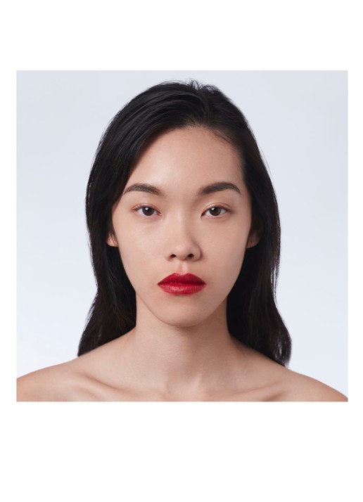 Gucci Rouge à Lèvres Satin - lipstick  - detail 5 504 myra crimson