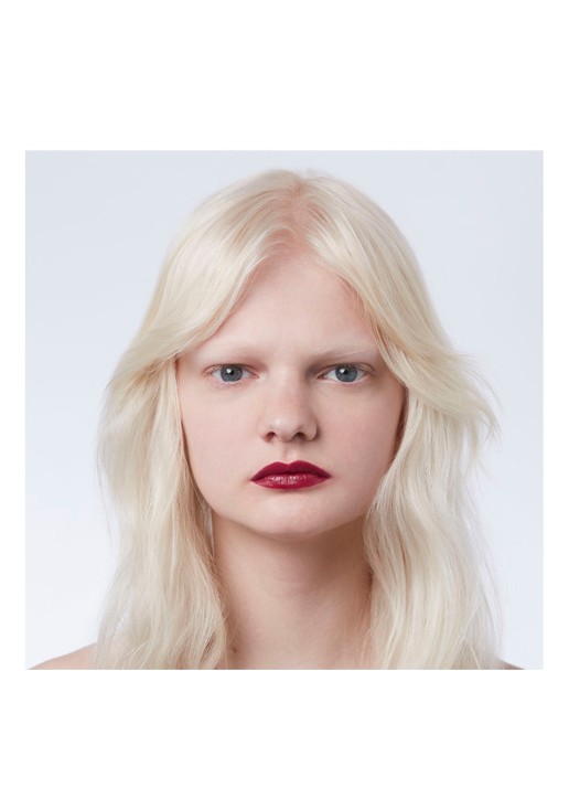 Gucci Rouge à Lèvres Satin - lipstick  - detail 6 506 louisa red