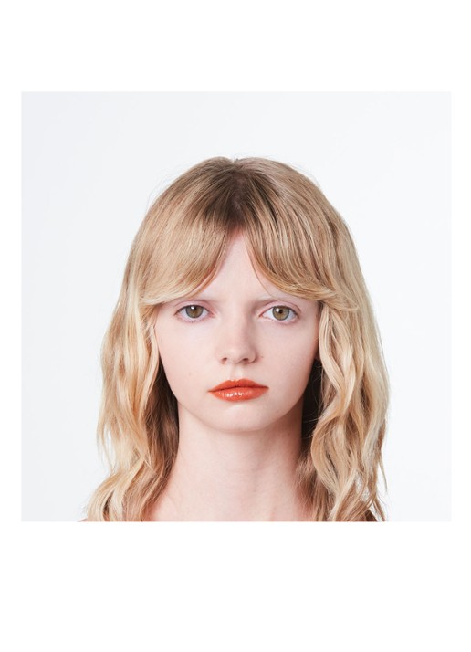 Gucci Rouge de Beauté Brillant Glow en Care - lipstick - detail 3 307 louise orange