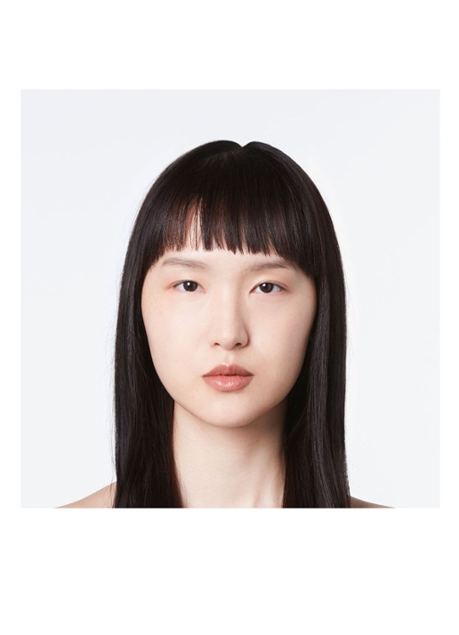 Gucci Rouge de Beauté Brillant Glow en Care - lipstick - detail 3 113 linnett stone