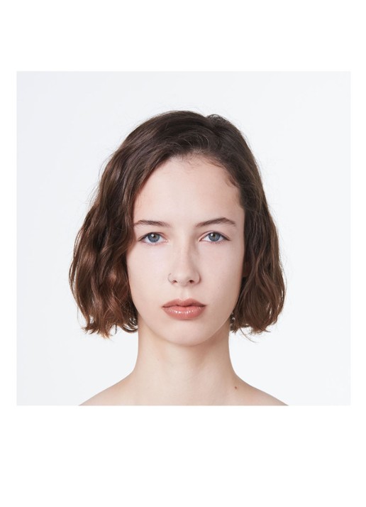 Gucci Rouge de Beauté Brillant Glow en Care - lipstick - detail 5 113 linnett stone