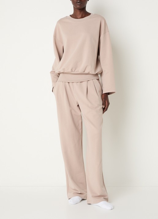 Hanro High waist wide fit loungebroek met steekzakken - voorkant 4 beige