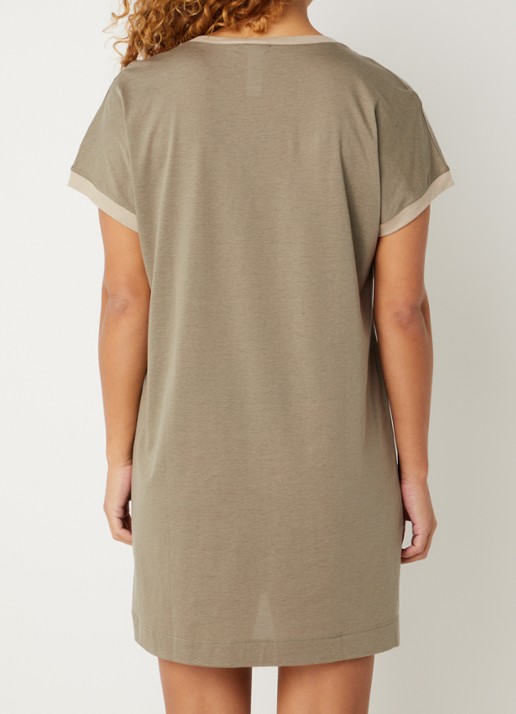 Hanro Laura nachthemd met V-hals - achterkant 3 khaki