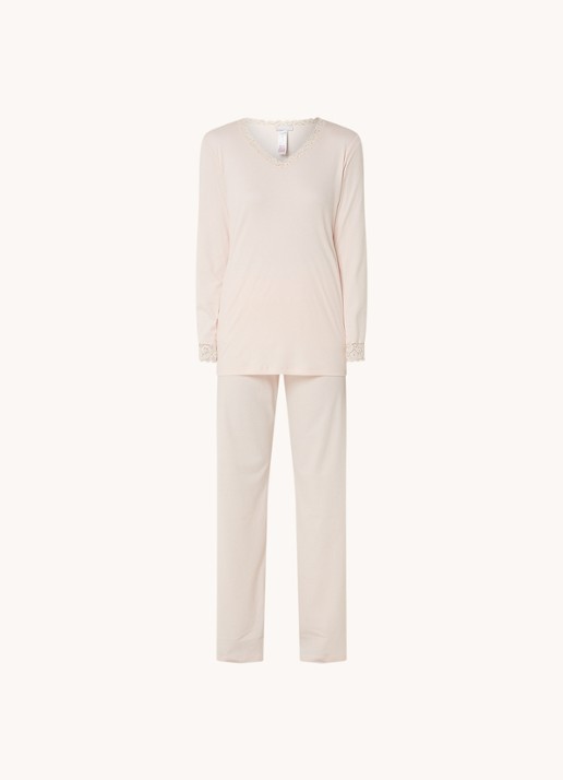 Hanro Moments pyjamaset met details van kant - voorkant 2 lichtroze