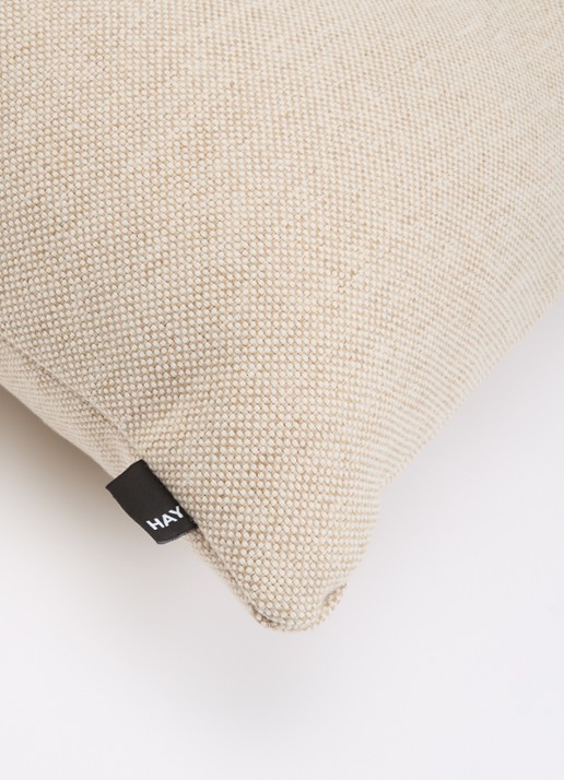 Hay Dot sierkussen 45 x 60 cm - detail 2 beige