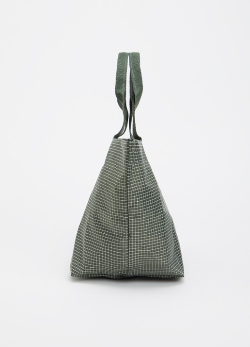 Hay Grid Everyday Mini shopper met ruitdessin - detail 2 donkergroen