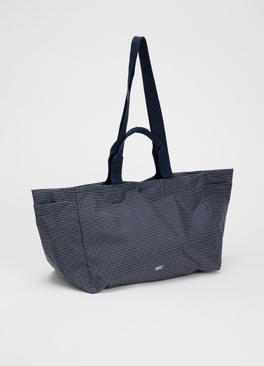 Hay Grid S shopper met waterafstotende coating - achterkant 5 donkerblauw