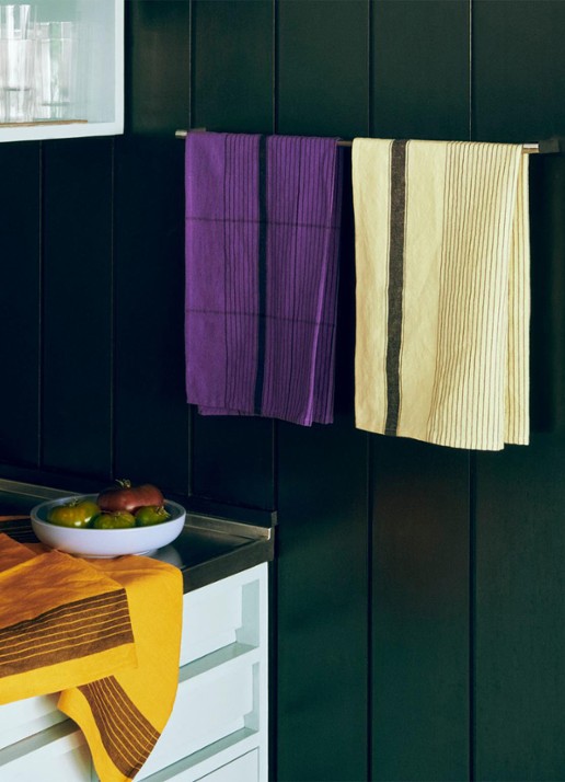Hay Linear theedoek 52 x 80 cm - voorkant 2 geel