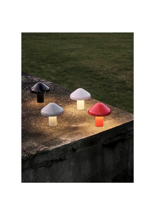 Hay Pao draadloze tafellamp 23 x Ø23 cm - detail 2 zwart