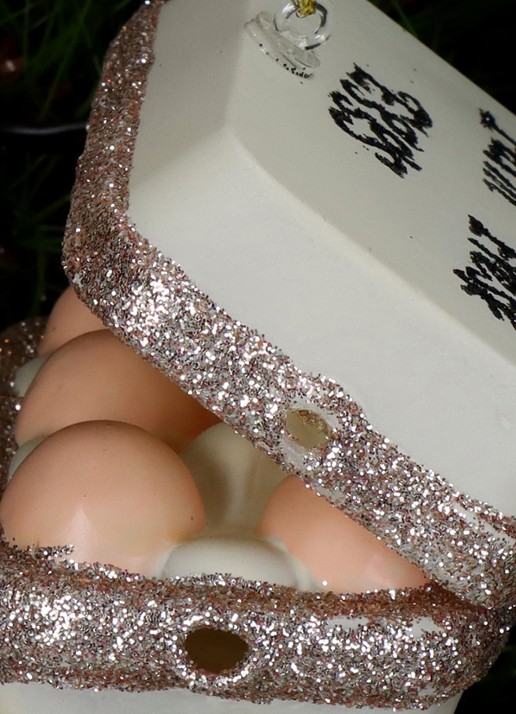HD Collection Verse eieren kersthanger 6,5 cm - detail 2 beige