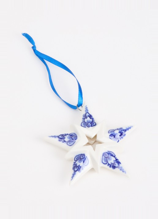 Heinen Delfts Blauw Ster 3 kersthanger 9 cm - voorkant 2 gebroken wit