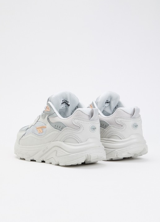 Hi-Tec Eastend WP GRV-30 sneaker met suède details - achterkant lichtgrijs