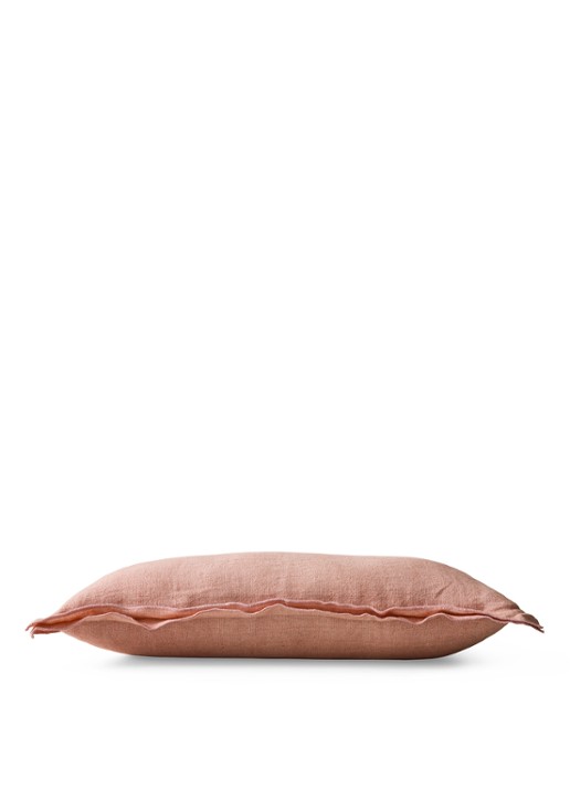HKliving Sierkussen 70 x 30 cm - voorkant 2 zalmroze