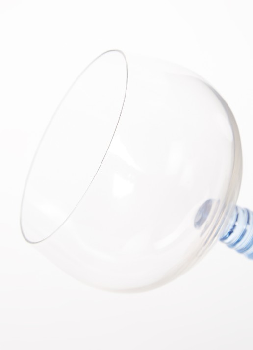 HKliving Swirl laag wijnglas 35 cl - detail 3 blauw