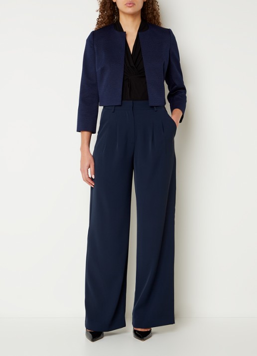Hobbs Elize bolero met schoudervulling - voorkant 2 donkerblauw